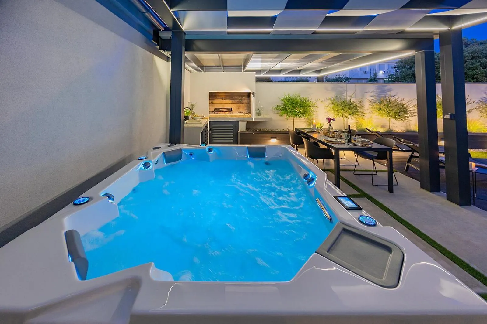 Bella Zara Lux Apartment With Jacuzzi, Grill & Garden Zadar