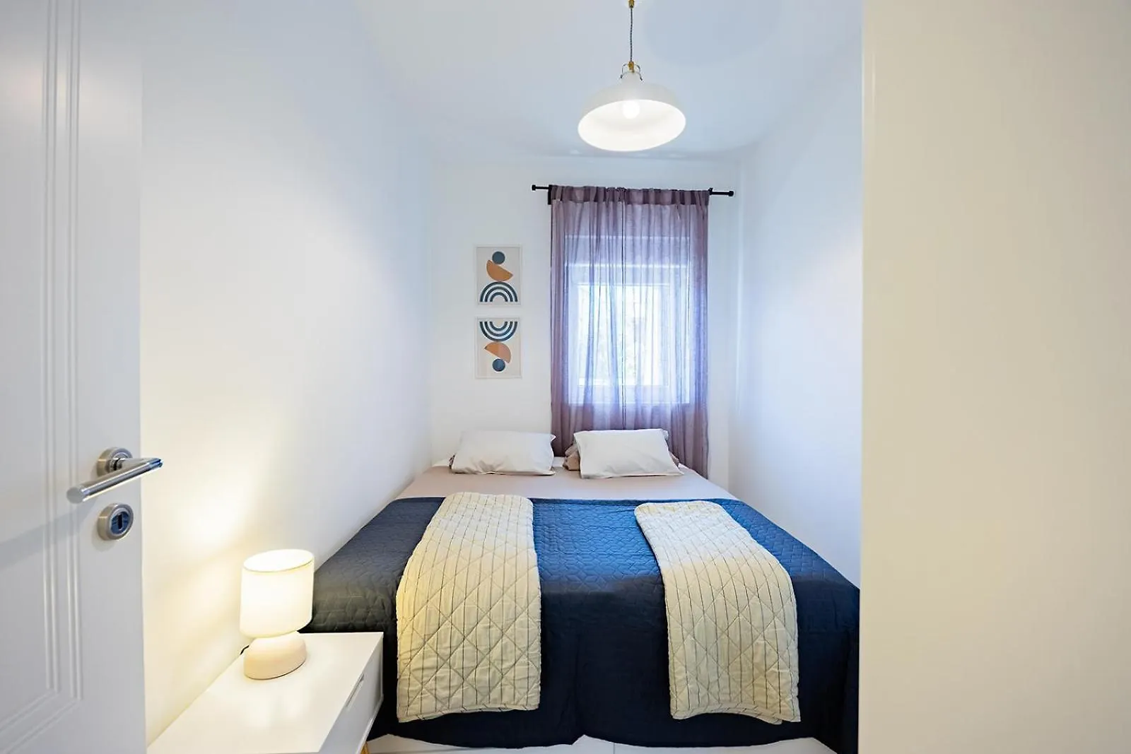 Bella Zara Lux Apartment With Jacuzzi, Grill & Garden